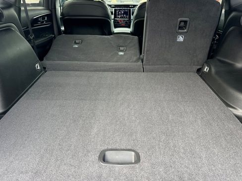 New 2025 Jeep Grand Cherokee Altitude image 13