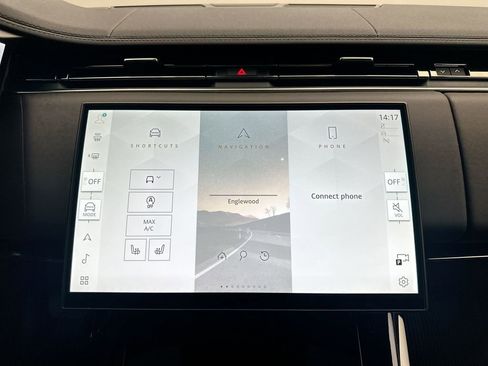 Used 2025 Land Rover Range Rover Sport image 11