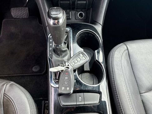 Certified 2017 Chevrolet Cruze Premier image 16