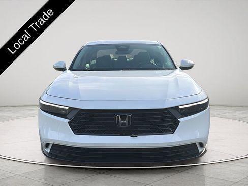 Used 2024 Honda Accord EX image 8