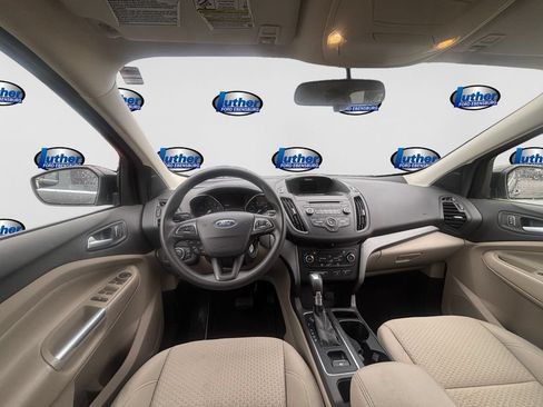 Used 2017 Ford Escape SE AWD/4WD image 12