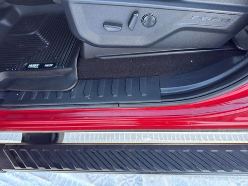 Used 2022 Ford F150 XLT w/ Equipment Group 302A High image 16