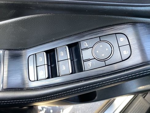 Used 2023 Nissan Rogue SL FWD image 19