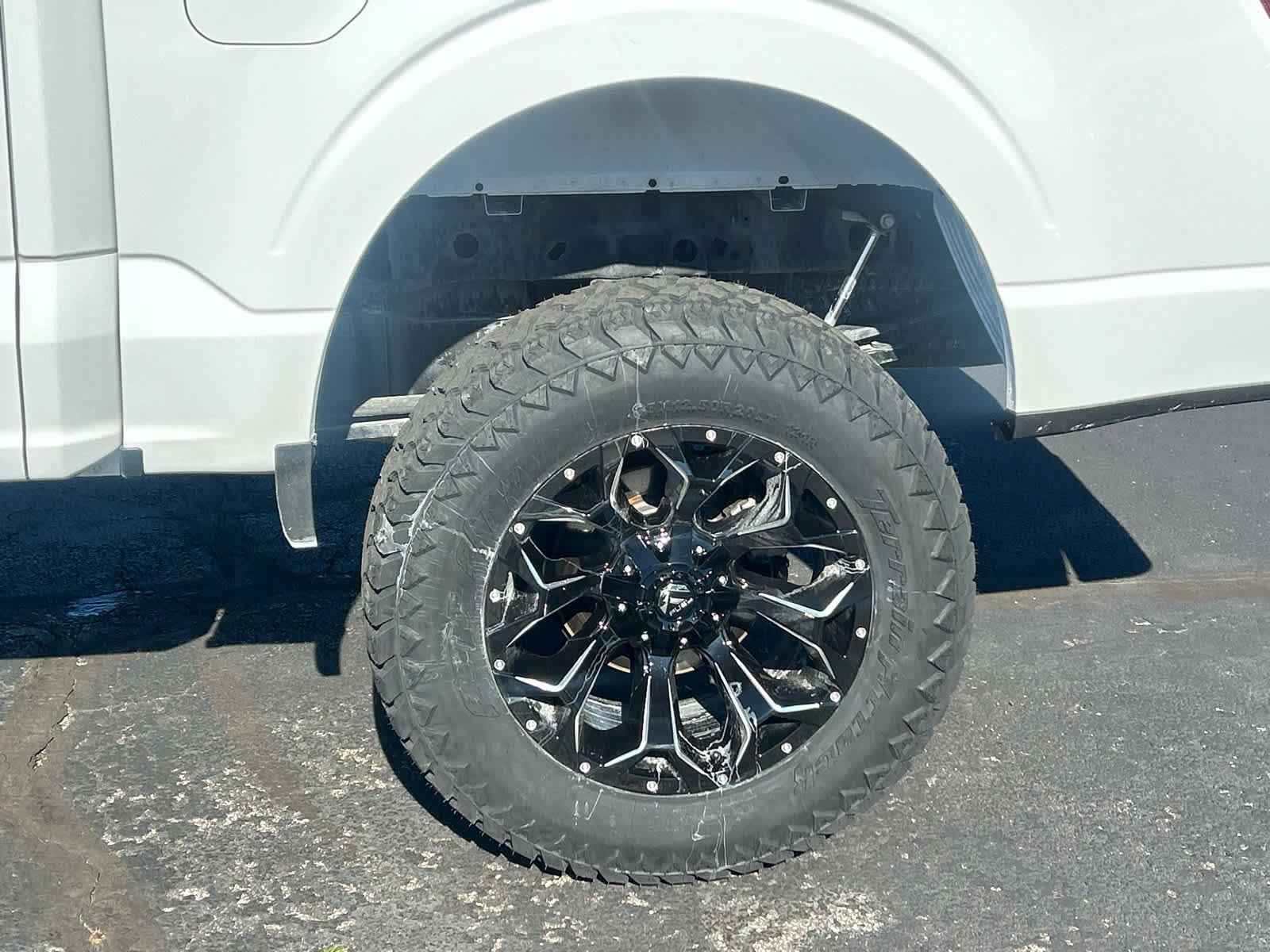 Used 2023 Ford F150 XLT AWD/4WD image 46