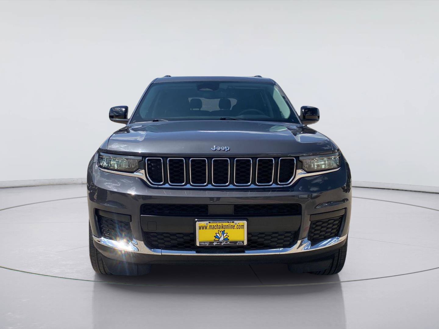 Used 2023 Jeep Grand Cherokee L Laredo AWD/4WD image 9