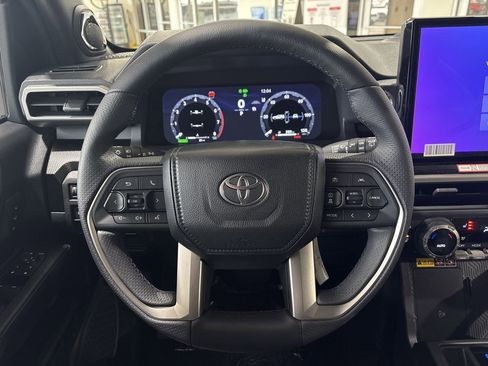 New 2026 Toyota 4Runner Limited image 14