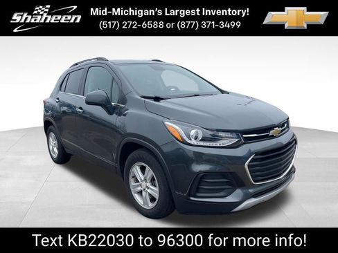 Used 2020 Chevrolet Trax LT w/ LT Convenience Package image 1