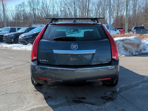 Used 2010 Cadillac CTS Luxury image 7