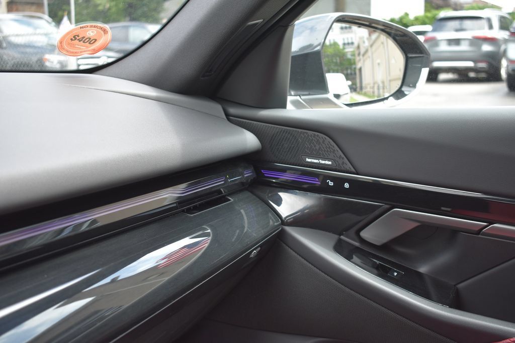Used 2026 BMW 530i RWD image 19