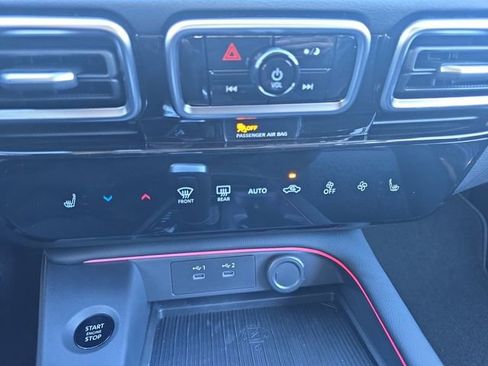 New 2026 Nissan Sentra SV image 4