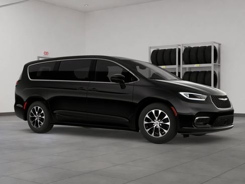 New 2026 Chrysler Pacifica Select image 7
