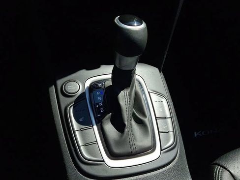 Used 2020 Hyundai Kona SEL FWD image 14