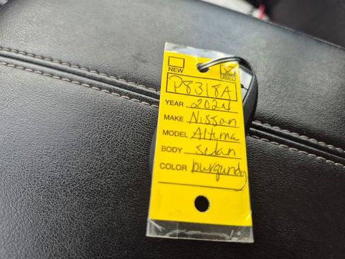 Used 2024 Nissan Altima 2.5 SV FWD image 22