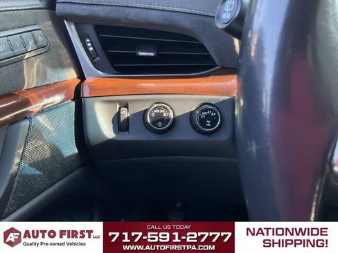 Used 2018 Cadillac Escalade ESV Luxury AWD/4WD image 24