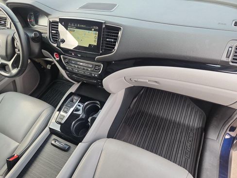 Used 2022 Honda Pilot Touring image 29