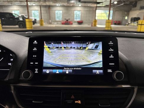 Used 2022 Honda Accord Sport image 24