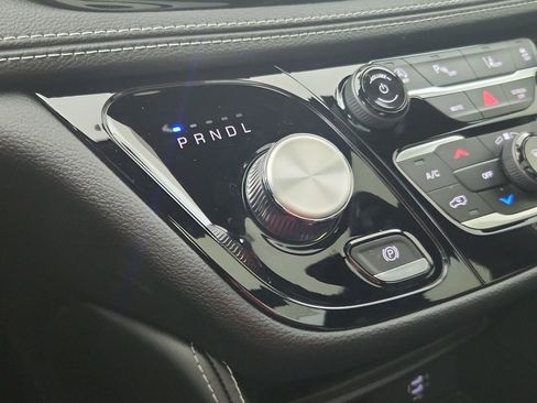 New 2026 Chrysler Pacifica Limited image 21