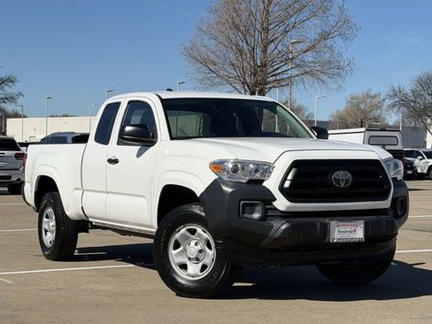 Certified 2021 Toyota Tacoma SR image 2