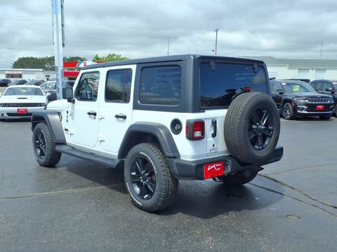 Used 2020 Jeep Wrangler Unlimited Sport AWD/4WD image 6