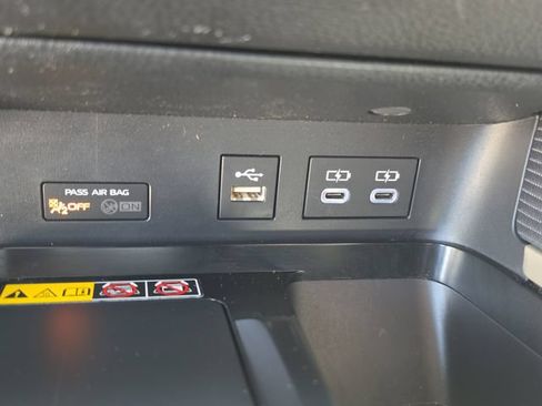 Used 2026 Toyota Camry Hybrid w/ Multimedia Upgrade Package FWD image 26