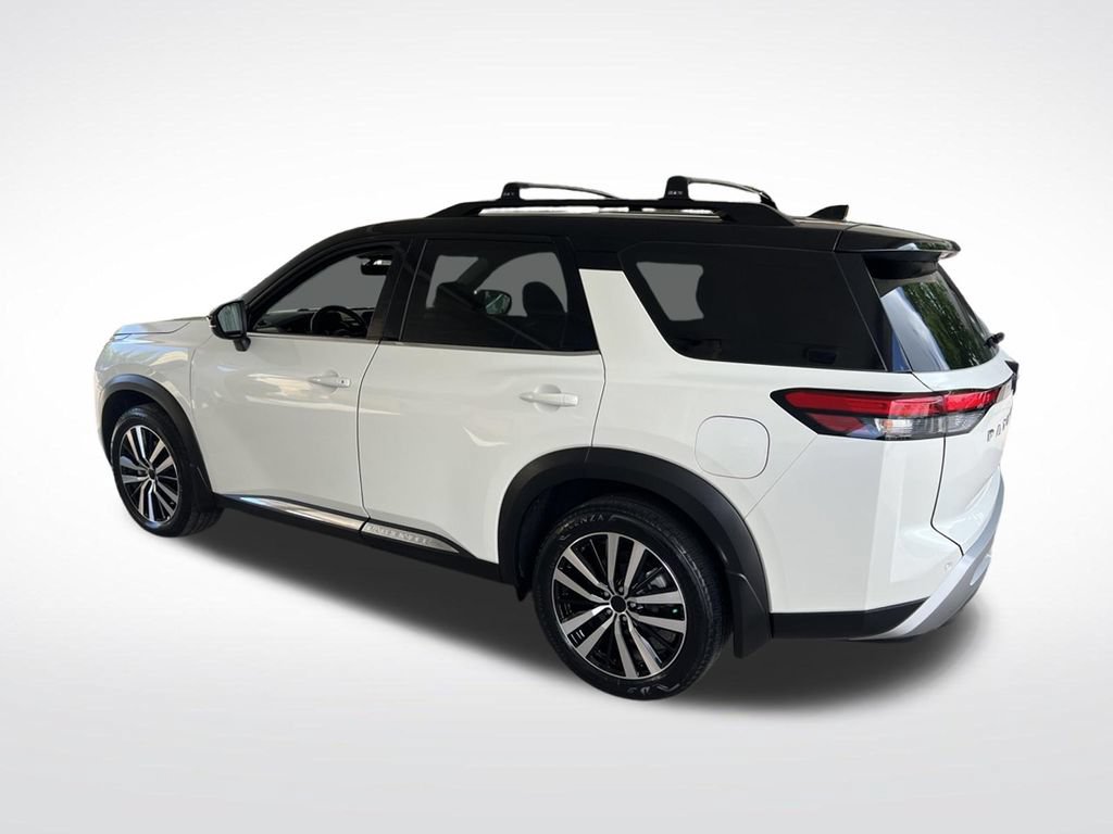 Certified 2024 Nissan Pathfinder Platinum AWD/4WD image 50