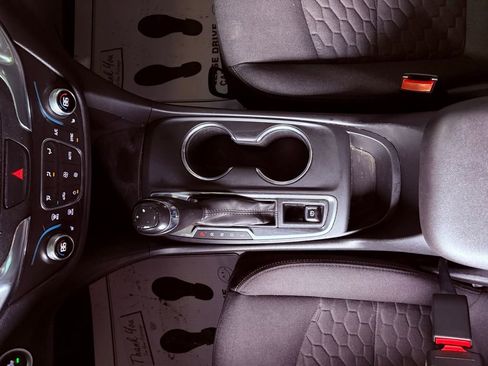 Used 2019 Chevrolet Equinox LT image 37