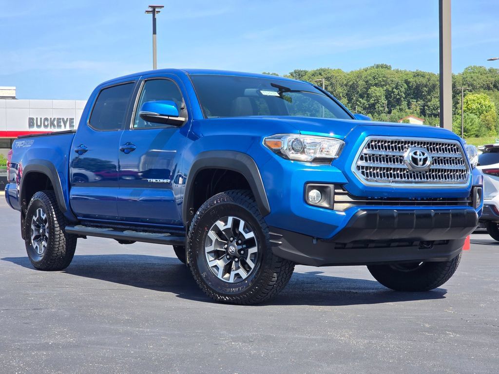 Used 2017 Toyota Tacoma TRD Off-Road AWD/4WD 360° Tour