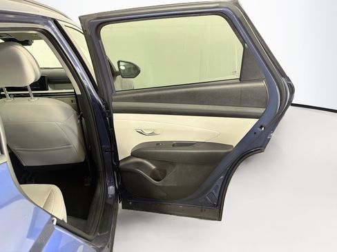 Used 2025 Hyundai Tucson SEL FWD image 32