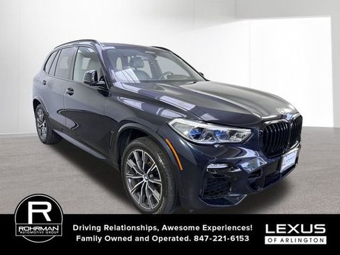 Used 2021 BMW X5 M50i w/ Executive Package AWD/4WD image 3