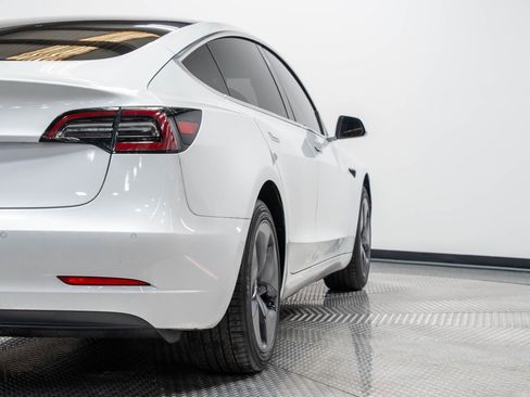 Used 2019 Tesla Model 3 Long Range image 18