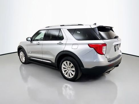 Used 2024 Ford Explorer King Ranch w/ Technology Package image 5