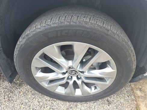 Used 2024 Toyota RAV4 XLE Premium AWD/4WD image 12