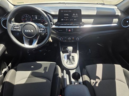Used 2024 Kia Forte LX FWD image 17