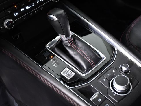 Used 2021 MAZDA CX-5 Carbon Edition image 16