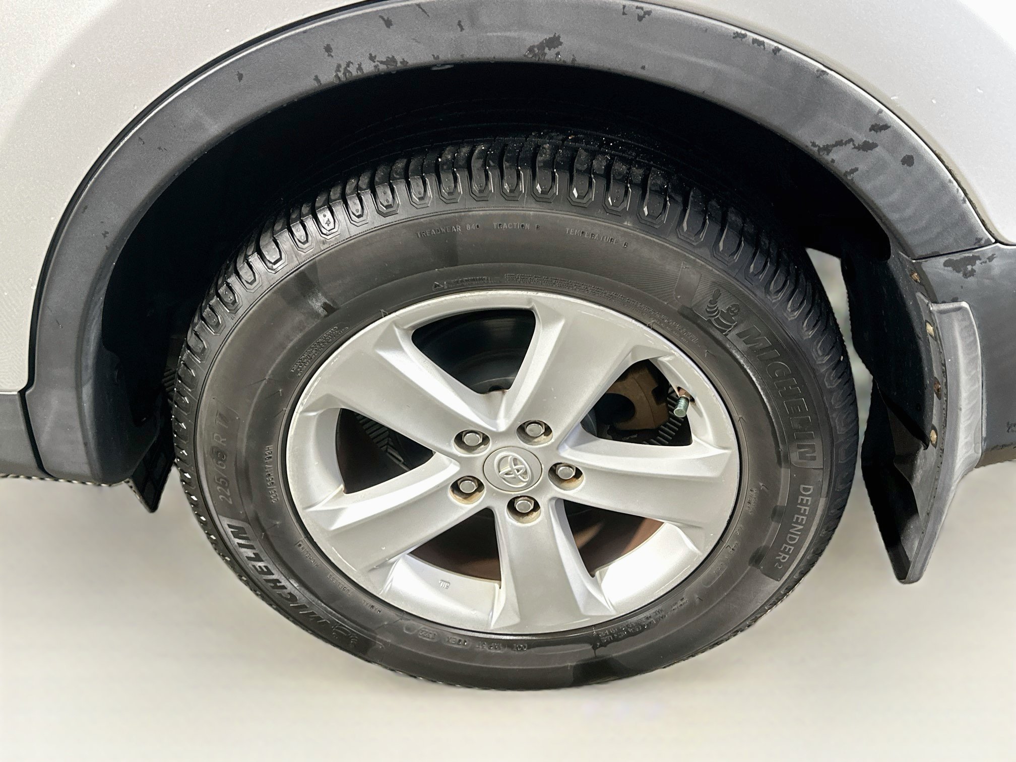 Used 2013 Toyota RAV4 XLE FWD image 11
