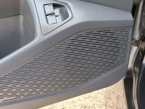 Used 2023 Volkswagen Jetta SE image 13