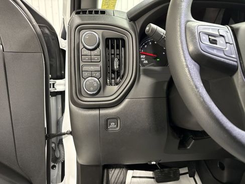 Used 2026 GMC Sierra 1500 Pro w/ Graphite Edition image 18