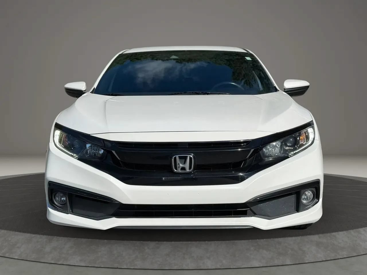 Used 2020 Honda Civic Sport image 2
