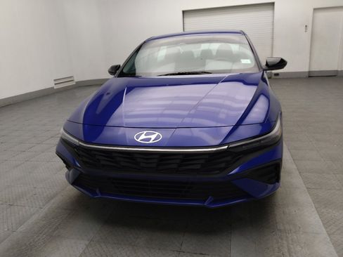 Used 2025 Hyundai Elantra Sport image 15
