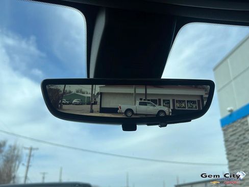 Used 2023 Chevrolet Silverado 3500 High Country image 20