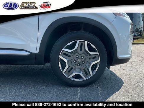 Used 2021 Hyundai Santa Fe Limited w/ Cargo Package image 9