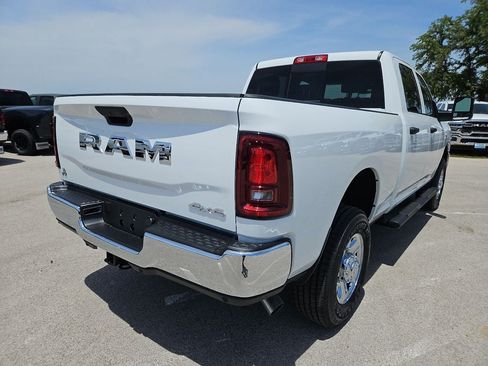 New 2026 RAM 2500 Tradesman AWD/4WD image 7