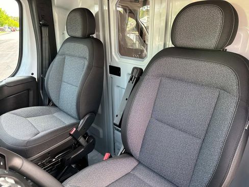 New 2024 RAM ProMaster 3500 w/ Convenience Group image 18