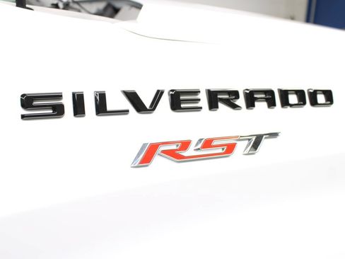 Used 2021 Chevrolet Silverado 1500 RST w/ True North Edition Plus AWD/4WD image 45