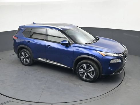 Used 2023 Nissan Rogue SL FWD image 32