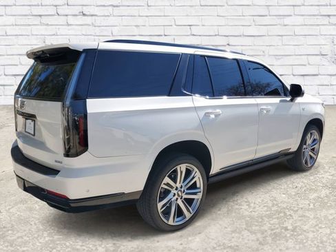 Certified 2025 Cadillac Escalade Sport Platinum image 4
