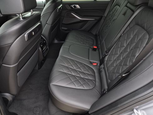 New 2026 BMW X5 xDrive50e image 28