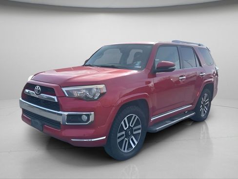 Used 2015 Toyota 4Runner Limited image 9