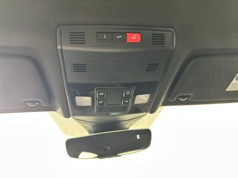 Used 2023 Volkswagen Jetta Sport image 25