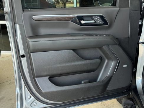 New 2026 Chevrolet Tahoe Z71 w/ Comfort Package AWD/4WD image 26